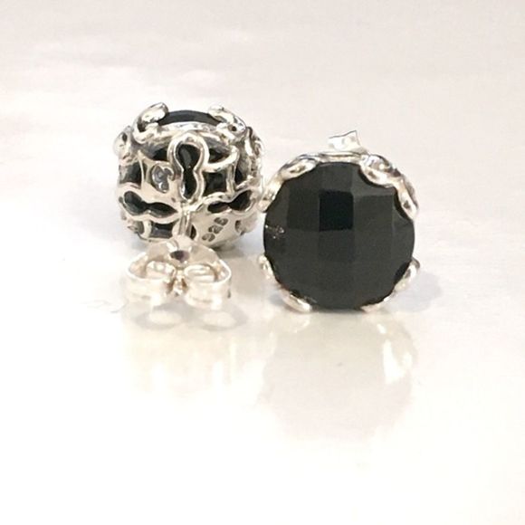 SAMUEL B. Sterling Silver 925 Round Cut Black Spinel Faceted Stud Earrings